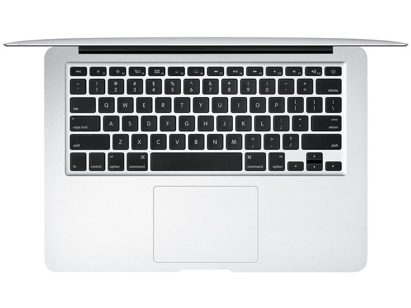 MacBook Air LED 13” Apple MQD32BZ/A Prata - Intel Core i5 8GB